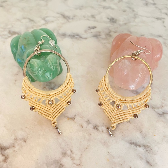 Handmade Macrame Earring - Picture 2 of 5